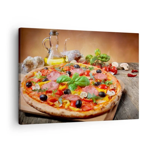 Obraz na płótnie - Apetyczna pizza na drewnianym stole z dodatkami - 70x50cm - Z prawdziwie włoskim smakiem - Nowoczesna dekoracja ścienna do salonu i sypialni ARTTOR