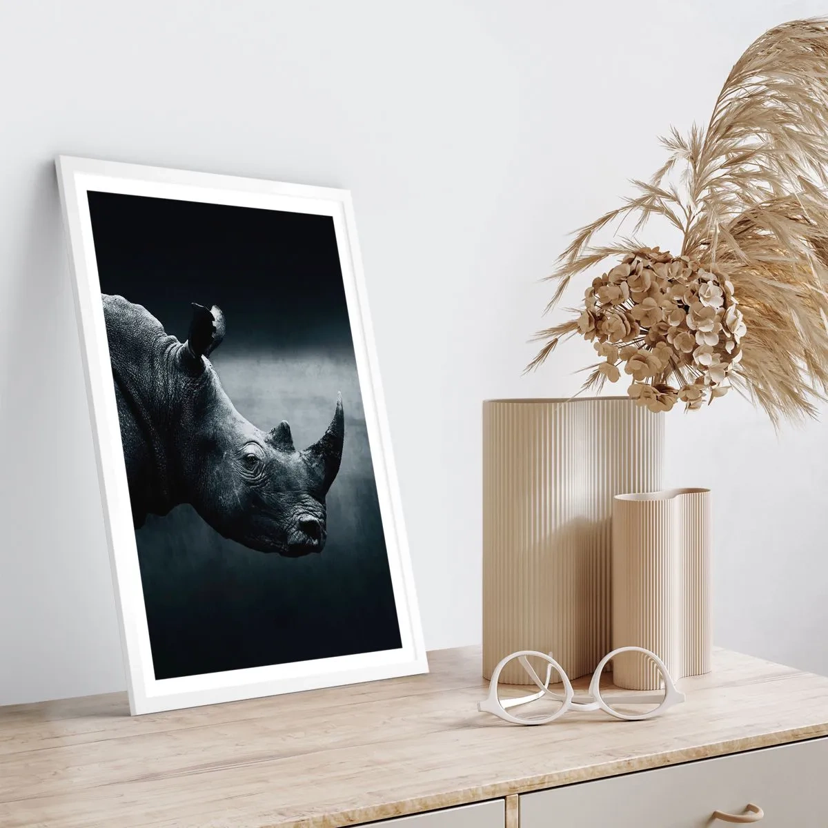 Plakat w białej ramie - Prawy profil - 40x50 cm