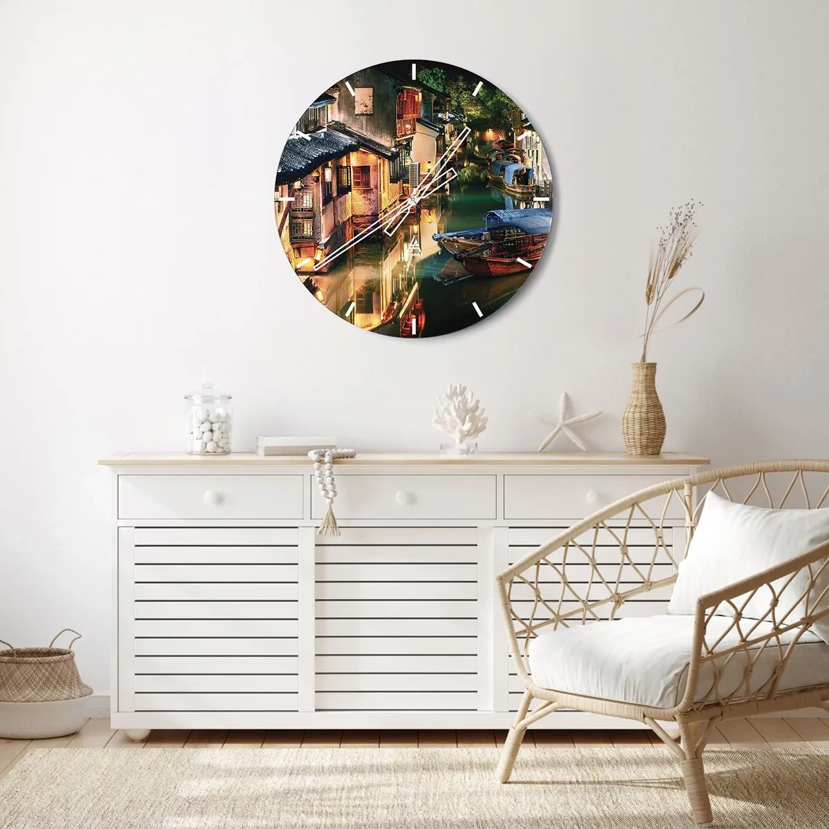 Zegar ścienny - Nastrojowy kanał z łodziami i chińską architekturą nocą - 30x30cm - Wieczór na chińskiej ulicy - Nowoczesna dekoracja ścienna do salonu, kuchni i sypialni ARTTOR