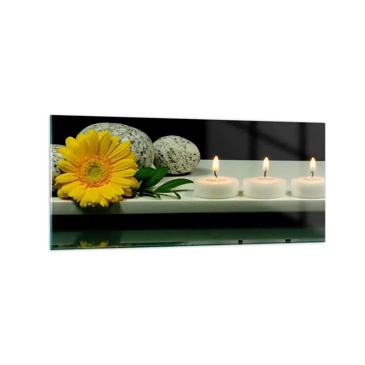 Obraz na szkle - Żółty kwiat, świece i kamienie na tle wody - 120x50cm - Ukojenie zmysłów - Nowoczesna dekoracja ścienna do salonu i sypialni ARTTOR