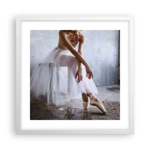 Plakat w białej ramie - Zanim zabłysną światła rampy - 40x40 cm