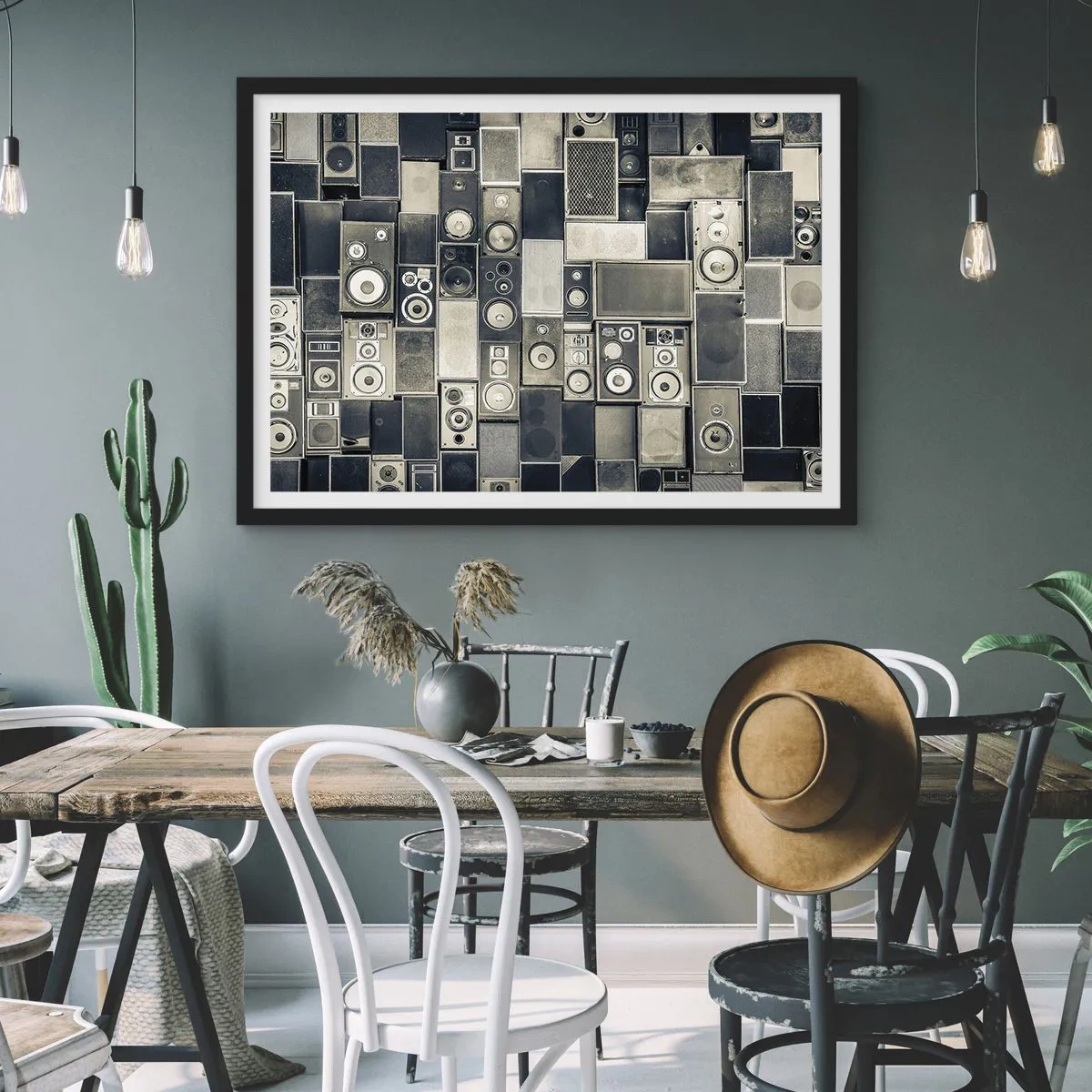 Plakat w czarnej ramie - Kolekcja głośników w stylu retro - 70x50cm - I wszystko gra - Nowoczesna dekoracja ścienna do salonu i sypialni ARTTOR