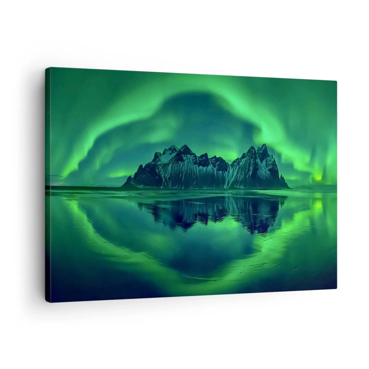 Obraz na płótnie - Góry otoczone zorzami polarnymi odbijającymi się w wodzie - 70x50cm - W ramionach zorzy - Nowoczesna dekoracja ścienna do salonu i sypialni ARTTOR