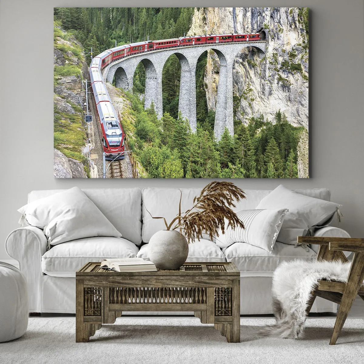 Obraz na płótnie - Pociąg na malowniczym wiadukcie w górskim krajobrazie - 70x50cm - Kolej na górskie widoki - Nowoczesna dekoracja ścienna do salonu i sypialni ARTTOR