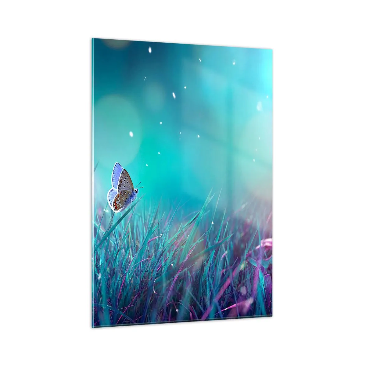 Obraz na szkle - Motyl na trawie w świetle pastelowych kolorów - 50x70cm - Sekretne życie łąki - Nowoczesna dekoracja ścienna do salonu, kuchni i sypialni ARTTOR