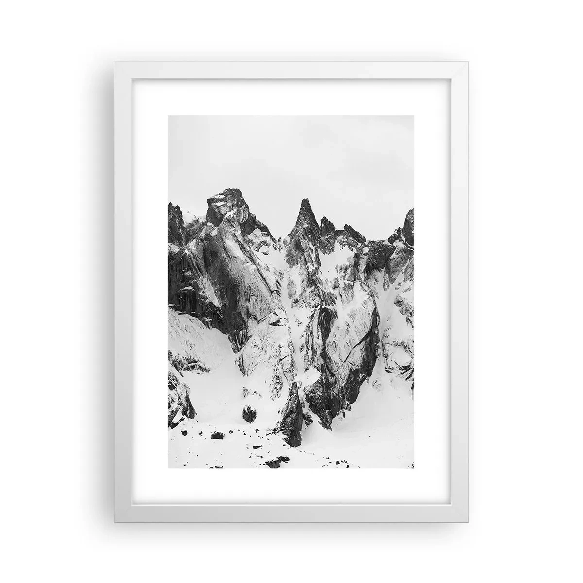 Plakat w białej ramie - Granitowa groźna grań - 30x40 cm