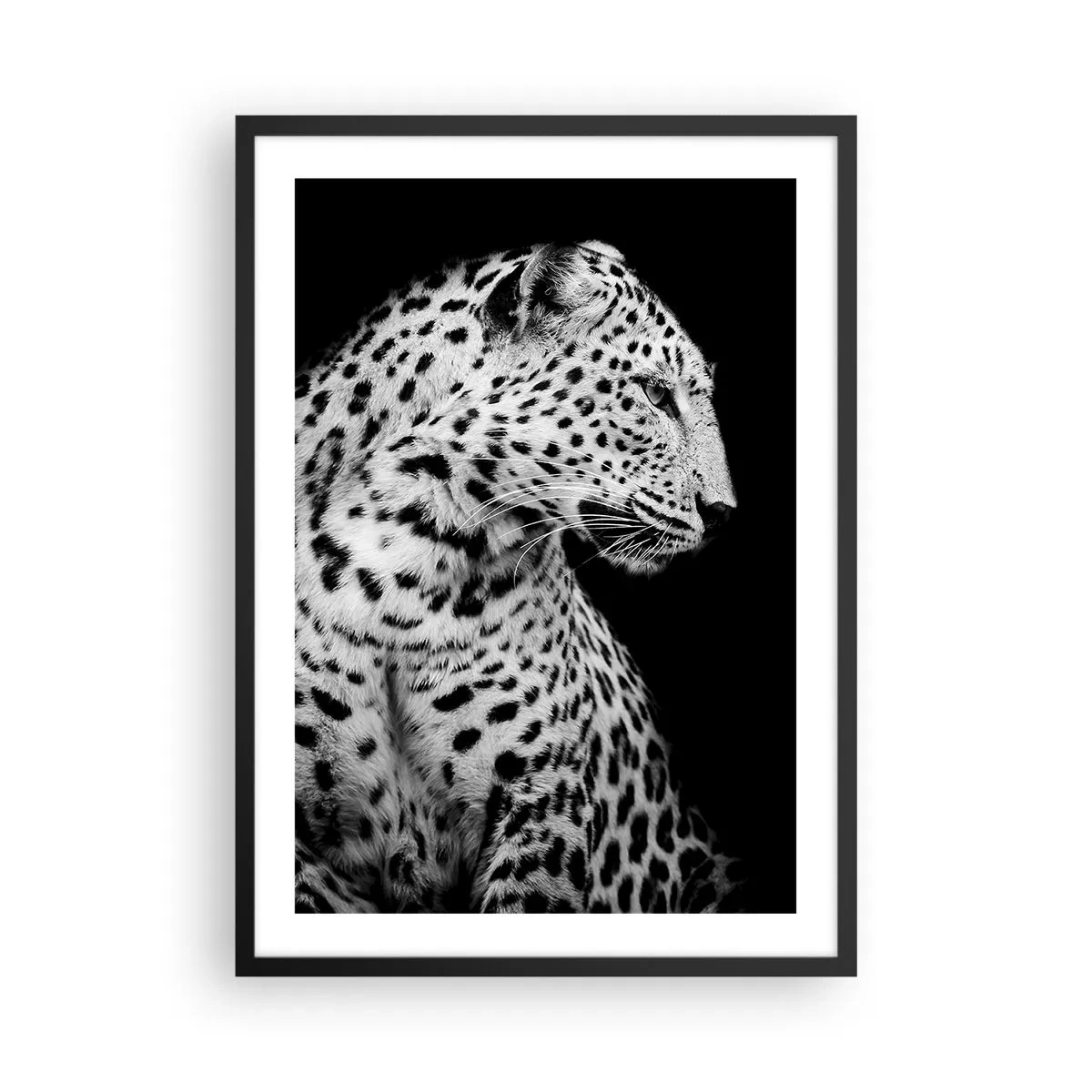 Plakat w czarnej ramie - Czarno-biały portret lamparta na czarnym tle - 50x70cm - Prawy profil doskonały! - Nowoczesna dekoracja ścienna do salonu i sypialni ARTTOR