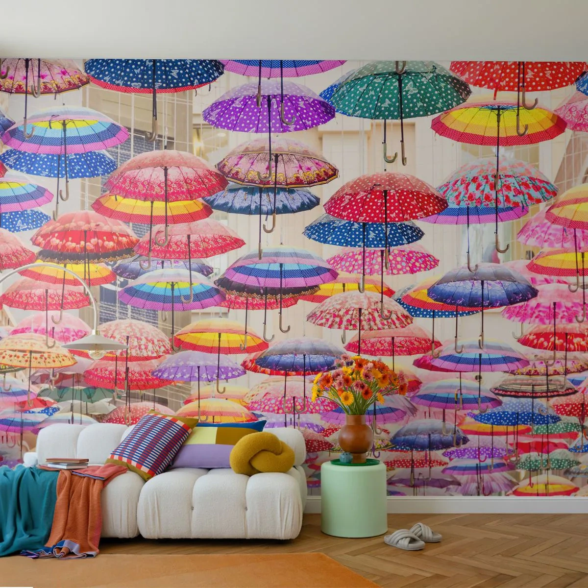 Fototapeta Standard Eco - Miejska łąka - Miasto, Kolorowe Parasole, Sztuka - 400x280 cm