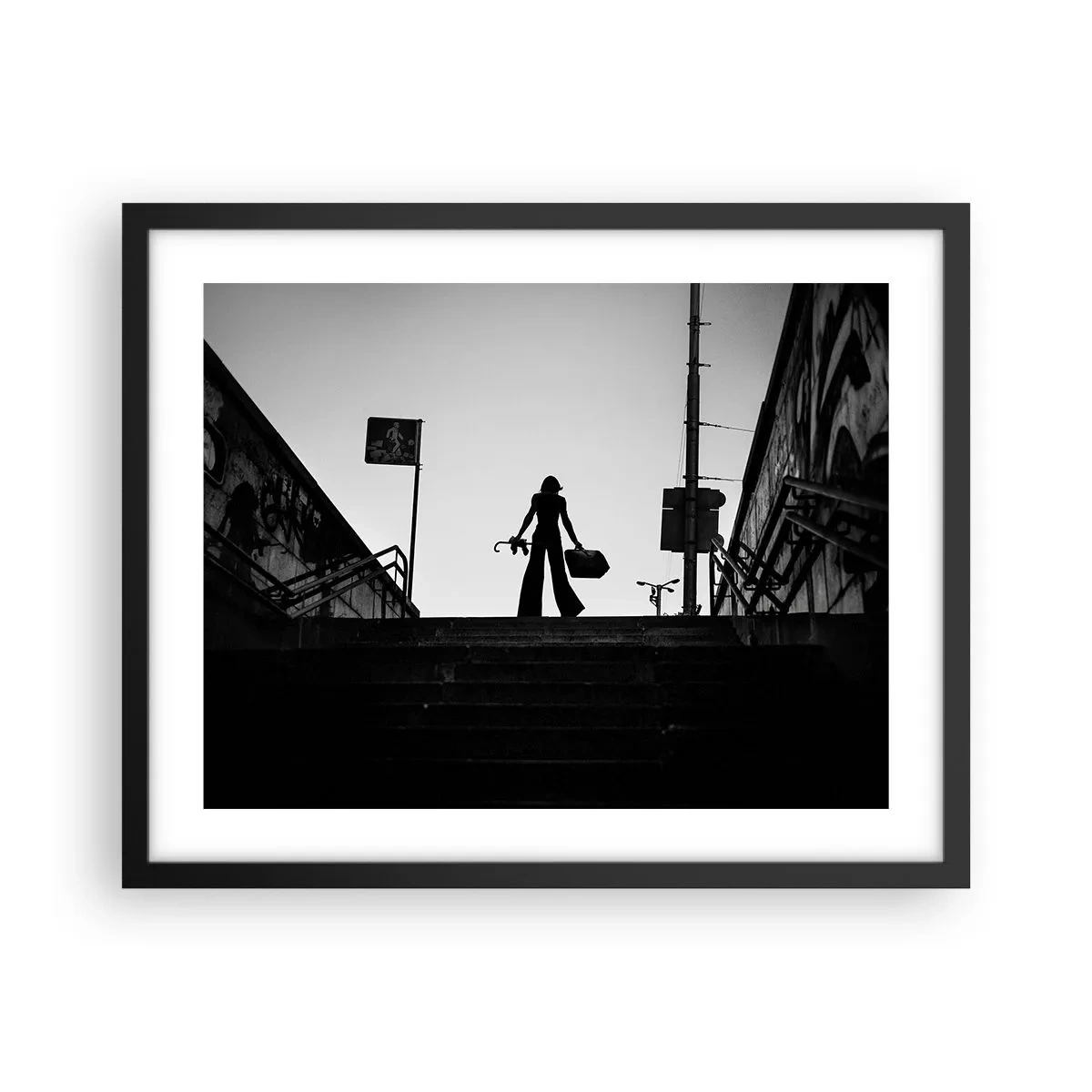 Plakat w czarnej ramie - Miejska wędrówka - 50x40 cm
