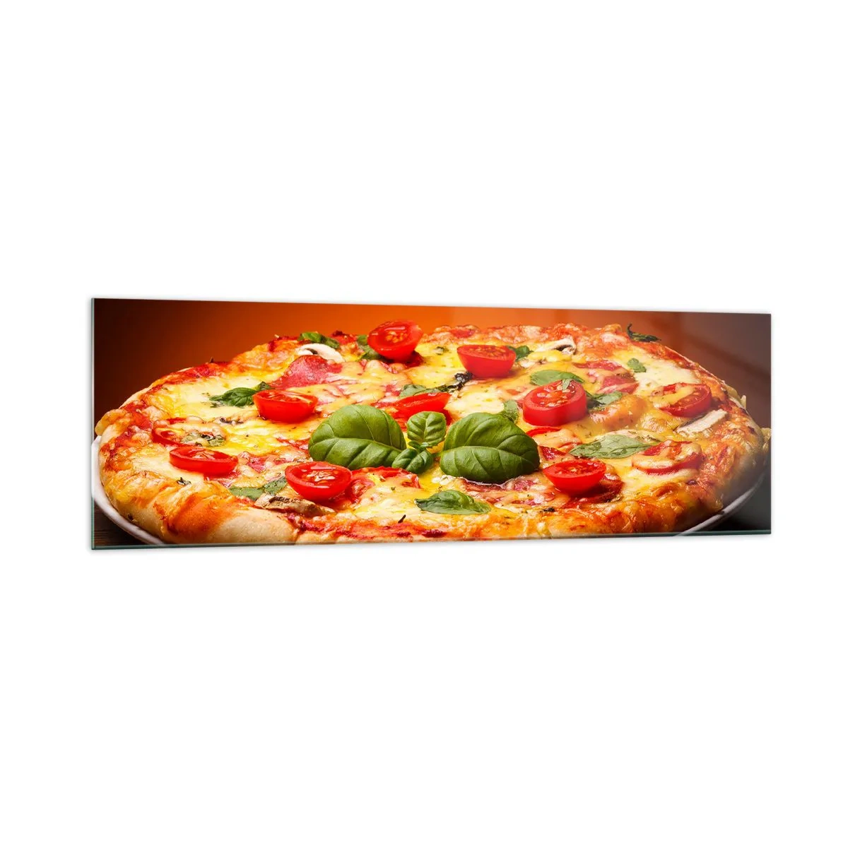 Obraz na szkle - Pizza z pomidorami i bazylią na drewnianym stole - 160x50cm - Mamma mia! - Nowoczesna dekoracja ścienna do salonu i sypialni ARTTOR