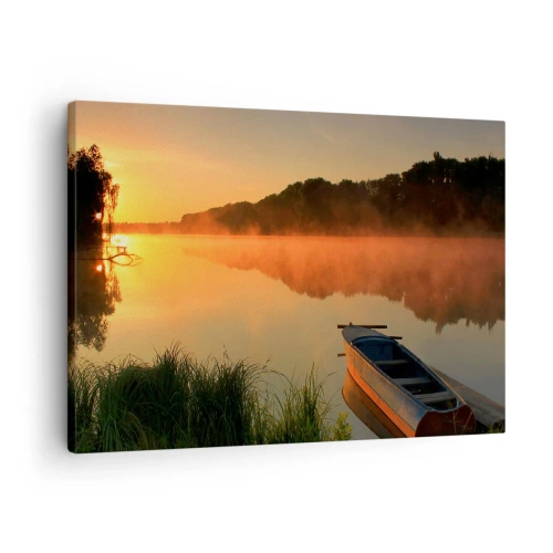 Obraz na płótnie - Poranna mgła nad rzeką z łódką w promieniach słońca - 70x50cm - Wschód słońca nad wodą jak tafla lustra - Nowoczesna dekoracja ścienna do salonu i sypialni ARTTOR