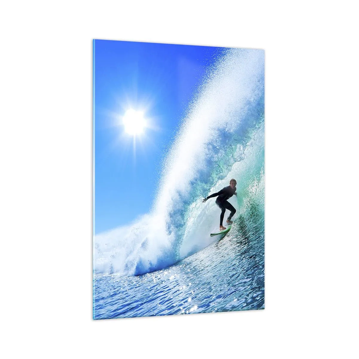 Obraz na szkle - Surfer na desce pływający wewnątrz potężnej fali pod błękitnym niebem - 70x100cm - Przez wielki błękit - Nowoczesna dekoracja ścienna do salonu i sypialni ARTTOR