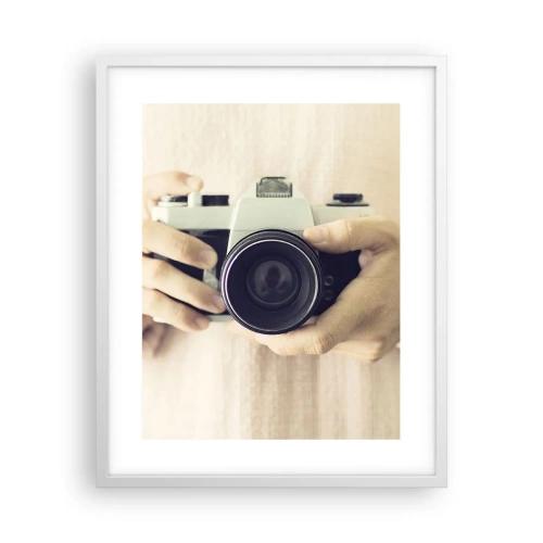 Plakat w białej ramie - By widzieć więcej… - 40x50 cm