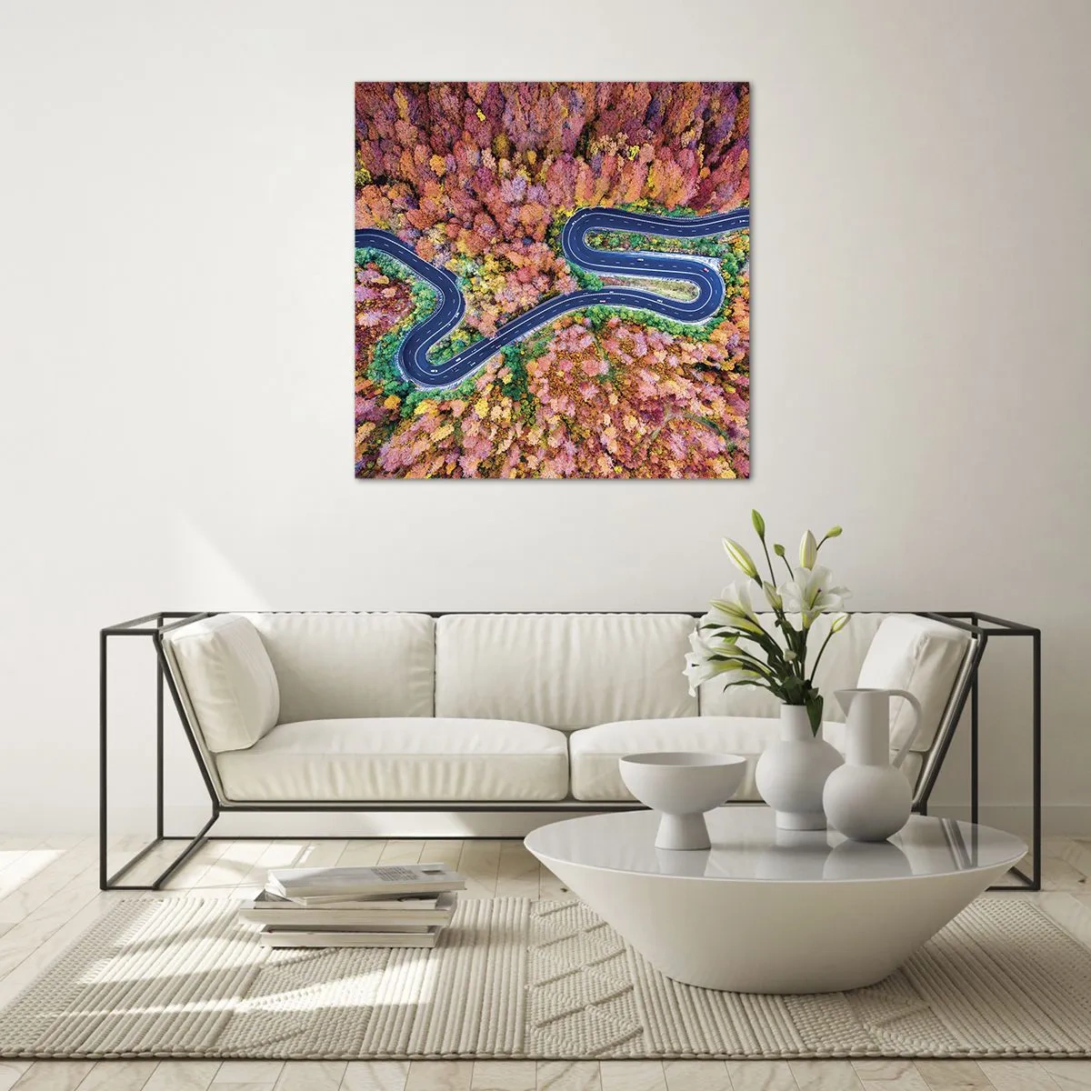 Obraz na szkle - Krętą drogą poprzez las - 70x70 cm