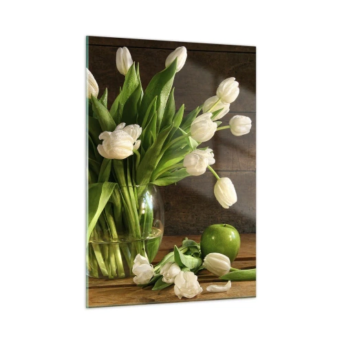 Obraz na szkle - Wazon z białymi tulipanami i zielonymi jabłkami na drewnianym stole - 50x70cm - Soczyste i świeże w zieleni i bieli - Nowoczesna dekoracja ścienna do salonu, kuchni i sypialni ARTTOR