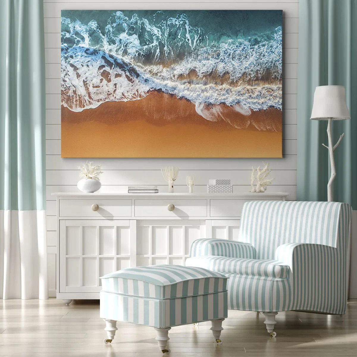 Obraz na płótnie - Widok z lotu ptaka na fale oceanu rozbijające się o brzeg - 120x80cm - Zawsze w parze - Nowoczesna dekoracja ścienna do salonu, kuchni i sypialni ARTTOR