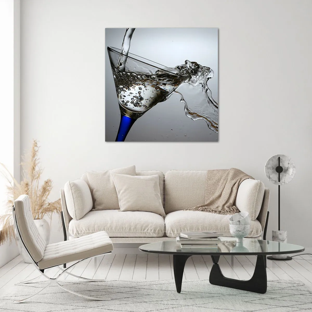 Obraz na szkle - Krystaliczna woda w kryształowym szkle - 70x70 cm