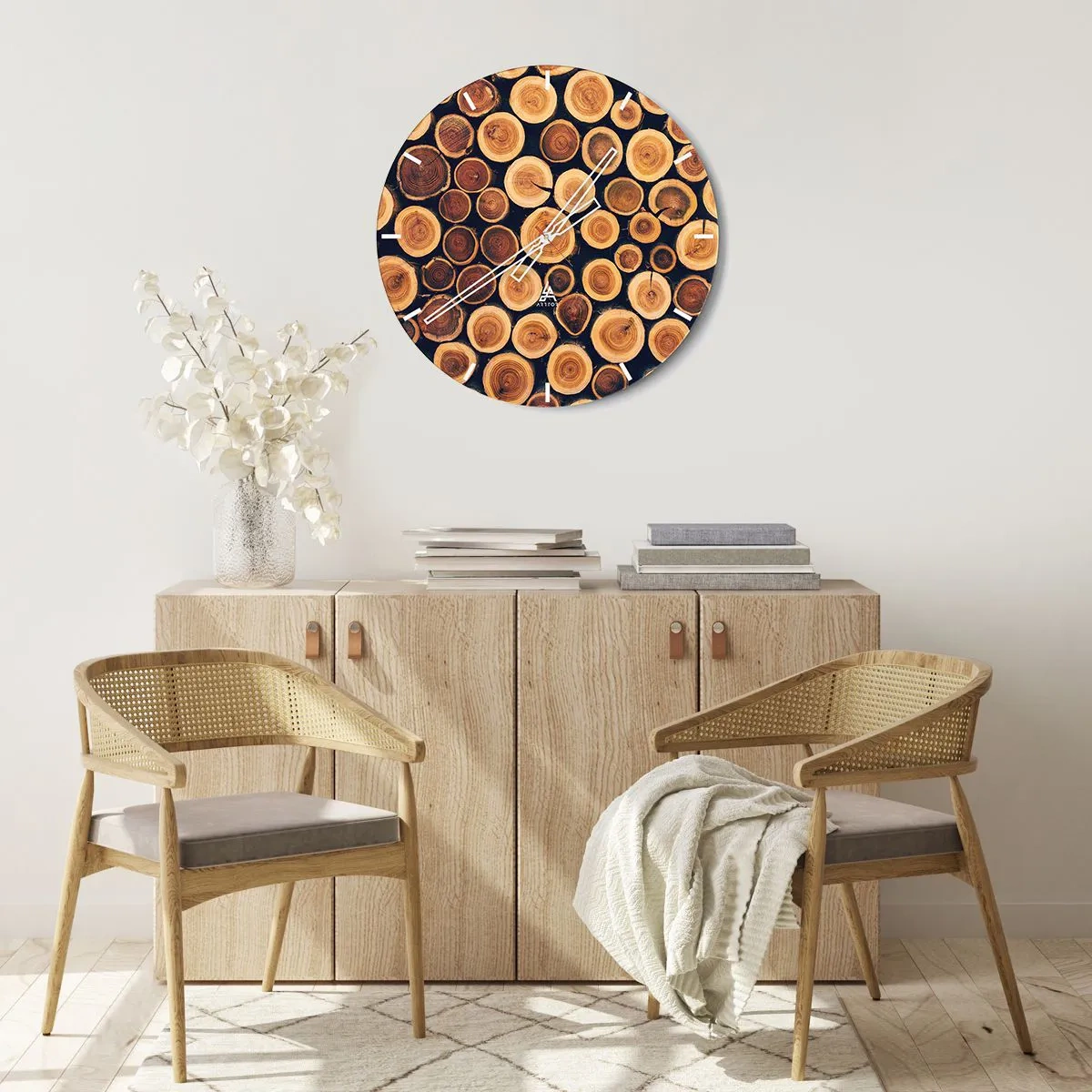 Zegar ścienny - Naturalne drewno ułożone w kształt okręgu - 30x30cm - Na ile lat wyglądam? - Nowoczesna dekoracja ścienna do salonu, kuchni i sypialni ARTTOR