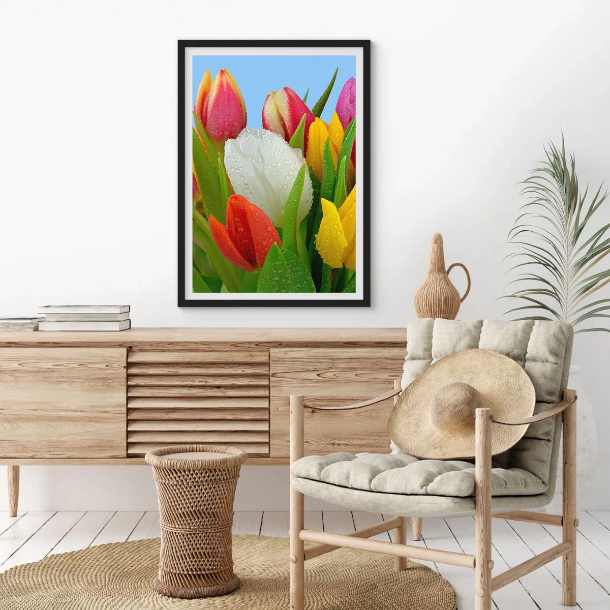 Plakat w czarnej ramie - Kolorowe tulipany z kroplami rosy na płatkach - 50x70cm - Kwiatowa tęcza w kroplach rosy - Nowoczesna dekoracja ścienna do salonu i sypialni ARTTOR