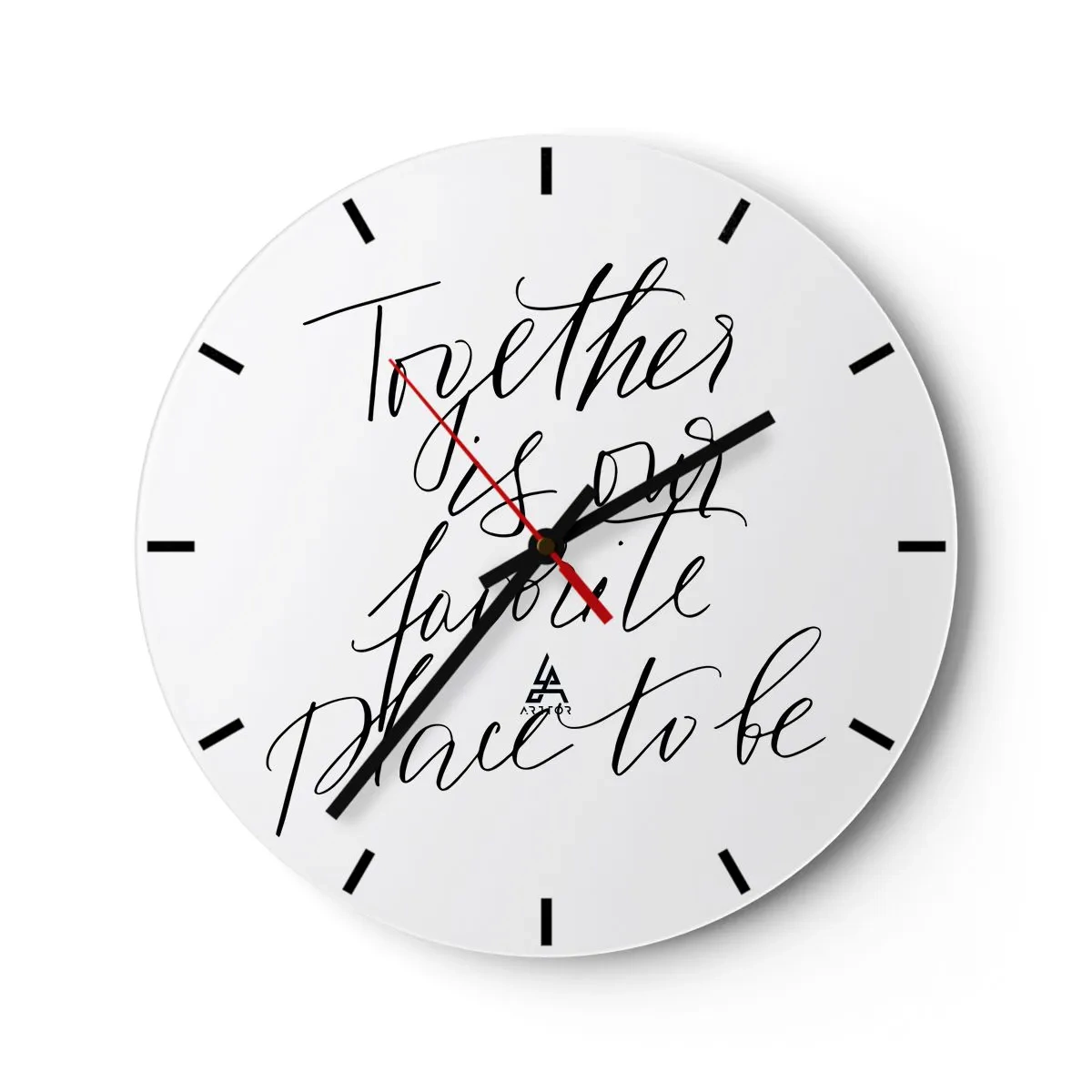 Zegar ścienny - Cytat 'Together is our favorite place to be' na tle białego zegara - 30x30cm - Też to czujesz? - Nowoczesna dekoracja ścienna do salonu, kuchni i sypialni ARTTOR