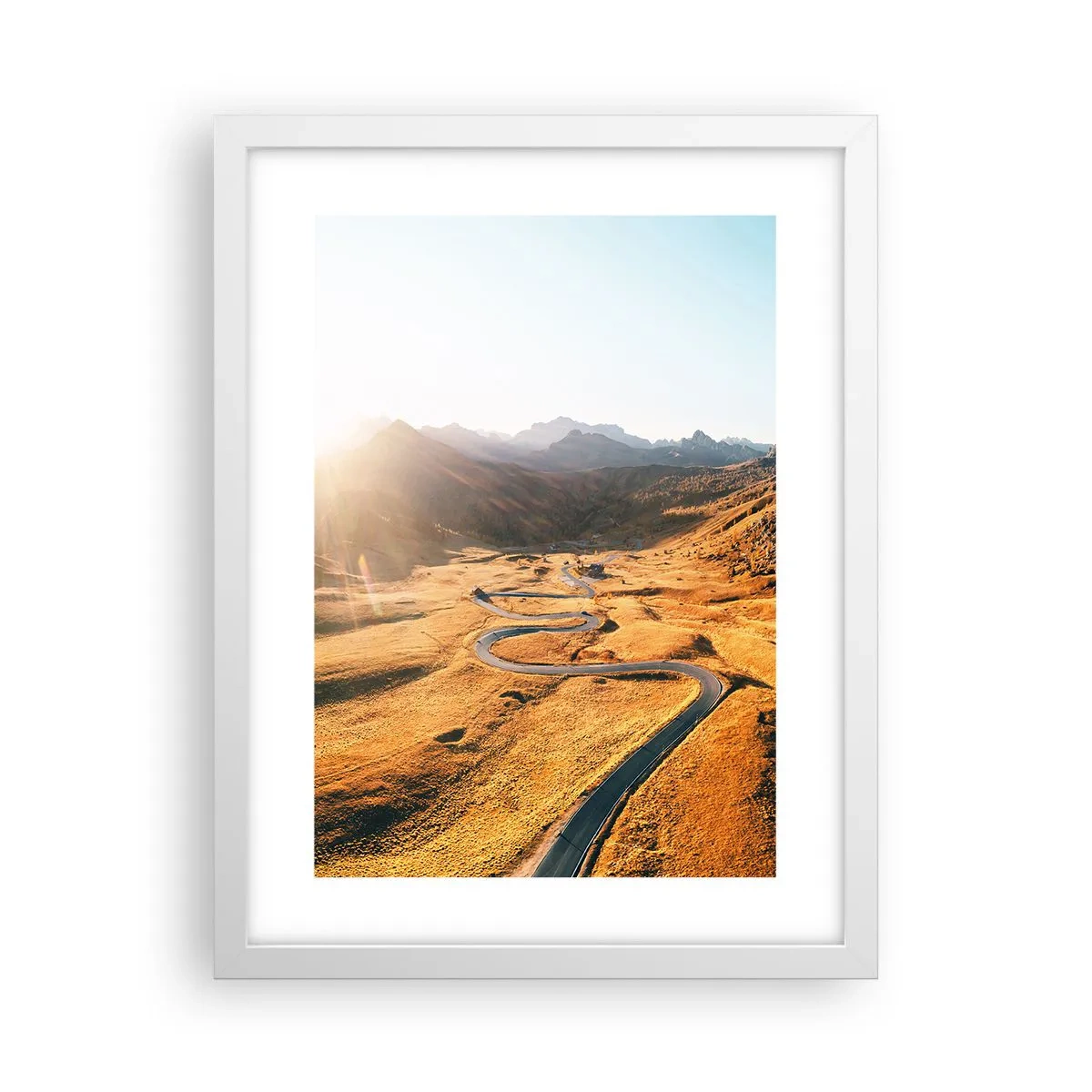 Plakat w białej ramie - W złotej dolinie - 30x40 cm