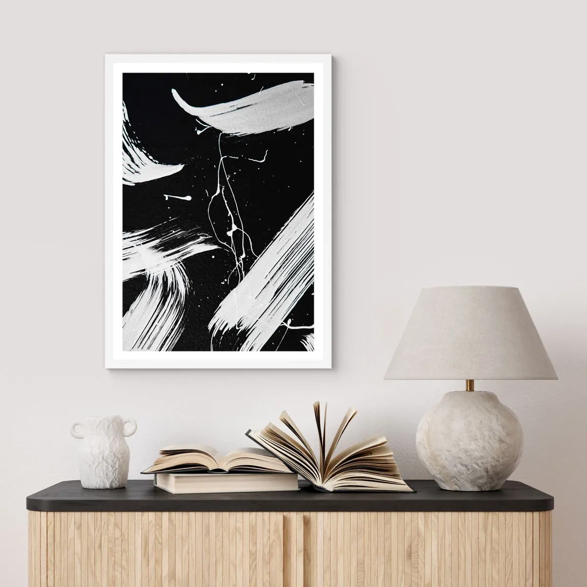 Plakat w białej ramie - Przełamać mrok - 30x40 cm