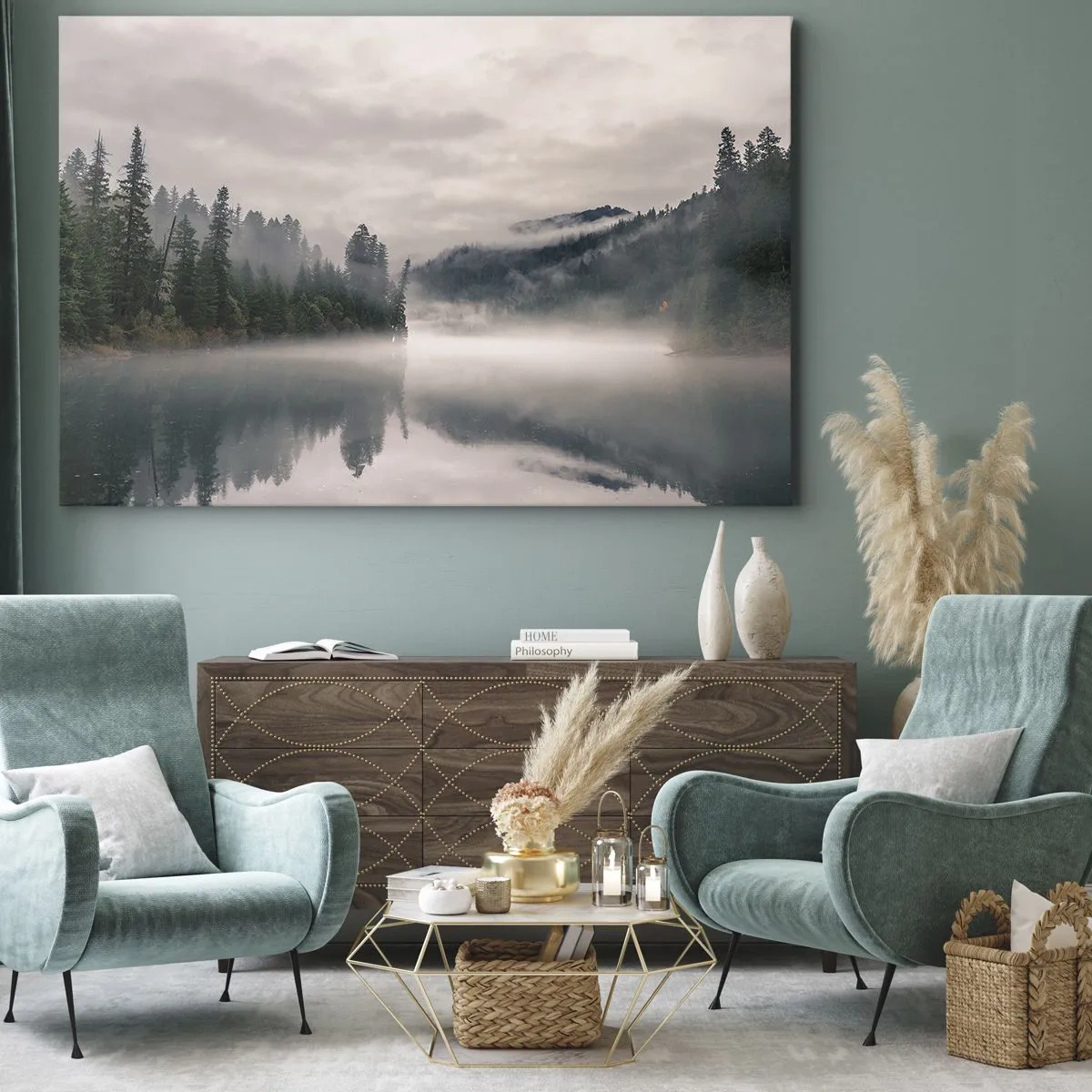 Obraz na płótnie - Mglisty las odbijający się w spokojnym jeziorze - 70x50cm - W zadumie, we mgle - Nowoczesna dekoracja ścienna do salonu i sypialni ARTTOR