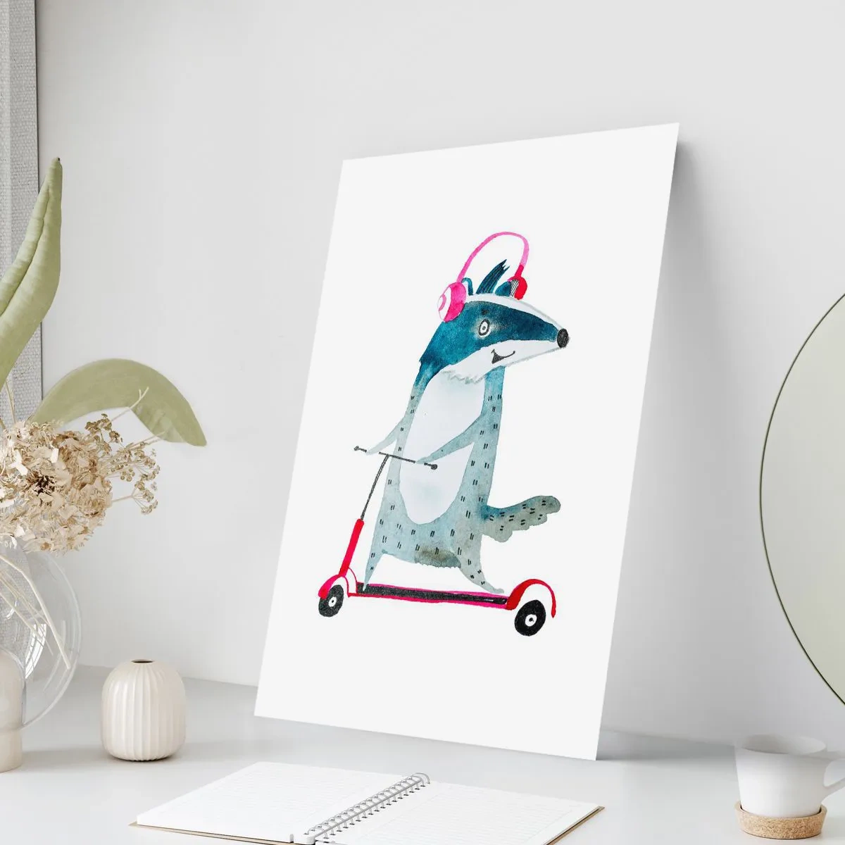 Plakat - Ilustracja borsuka na hulajnodze w różowych słuchawkach - 50x70cm - Borsucze radości - Nowoczesna dekoracja ścienna do salonu, kuchni i sypialni ARTTOR