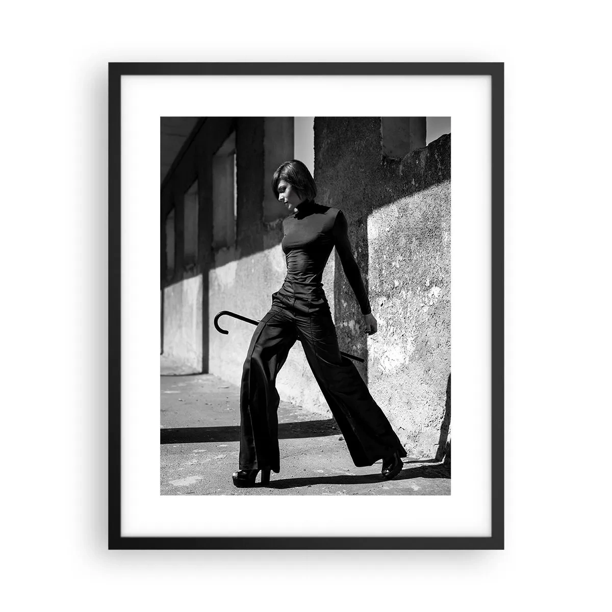 Plakat w czarnej ramie - Miejska elegancja - 40x50 cm