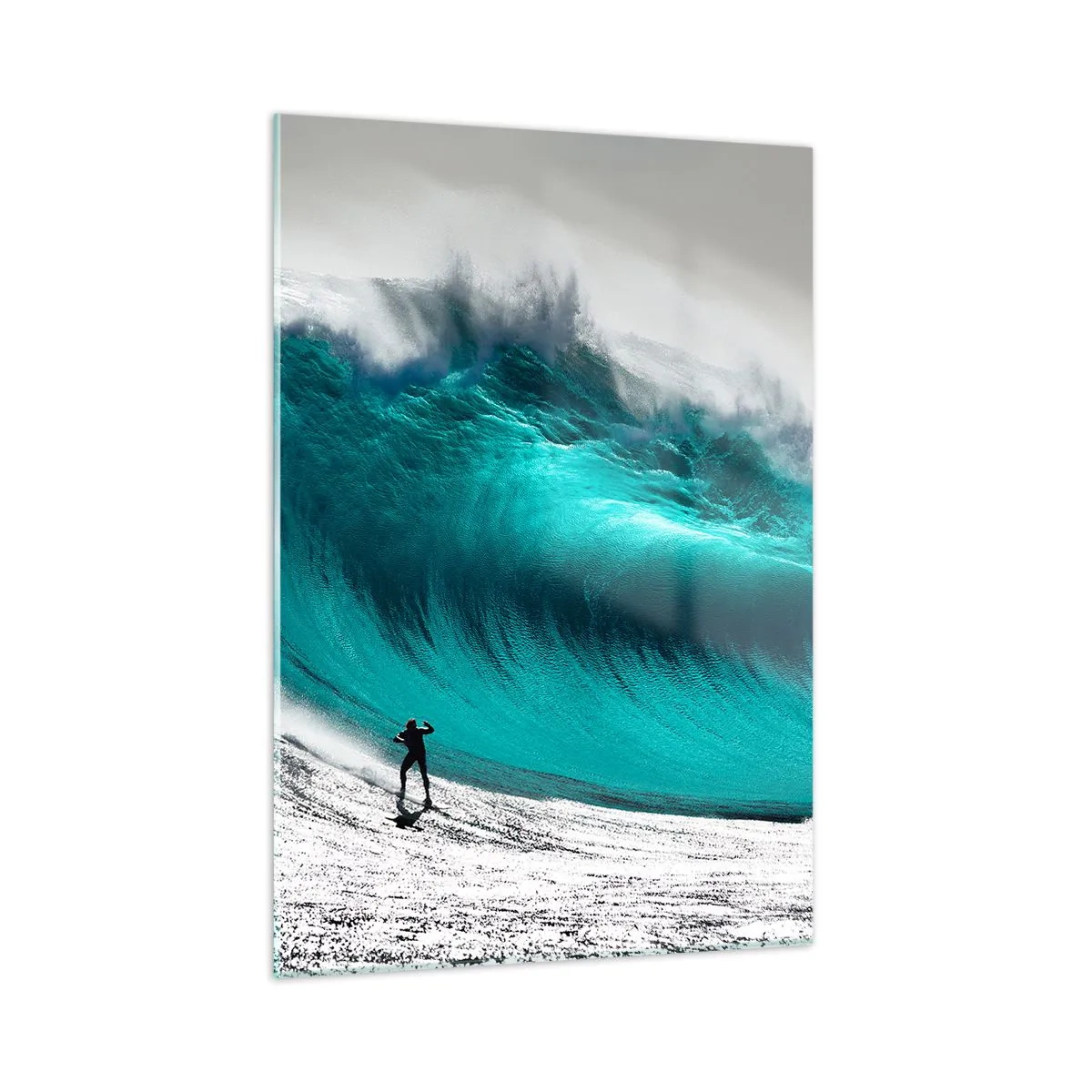 Obraz na szkle - Surfer przed olbrzymią falą - 50x70cm - Wyzwanie przyjęte - Nowoczesna dekoracja ścienna do salonu, kuchni i sypialni ARTTOR