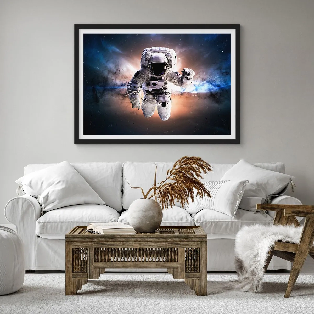 Plakat w czarnej ramie - Astronauta w przestrzeni kosmicznej - 70x50cm - Pozdrowienia z kosmosu - Nowoczesna dekoracja ścienna do salonu i sypialni ARTTOR
