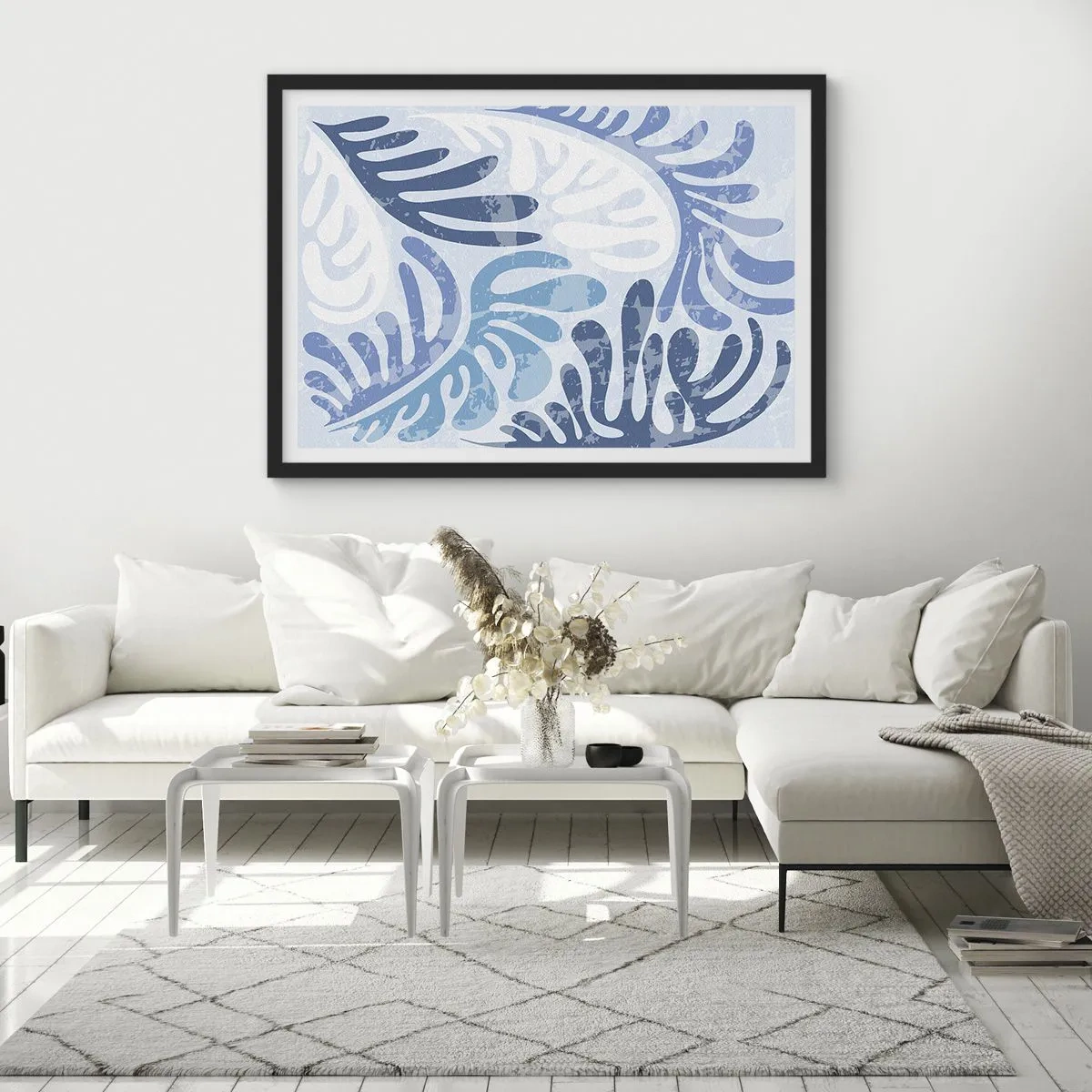 Plakat w czarnej ramie - Abstrakcyjne kształty w odcieniach błękitu na białym tle - 70x50cm - Błękitne paprocie - Nowoczesna dekoracja ścienna do salonu i sypialni ARTTOR