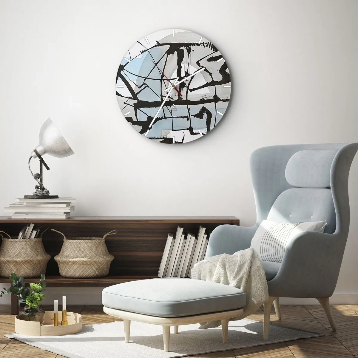Zegar ścienny - Czarne abstrakcyjne linie na tle błękitnych i szarych plam - 30x30cm - Mimo wszystko błękitny - Nowoczesna dekoracja ścienna do salonu, kuchni i sypialni ARTTOR