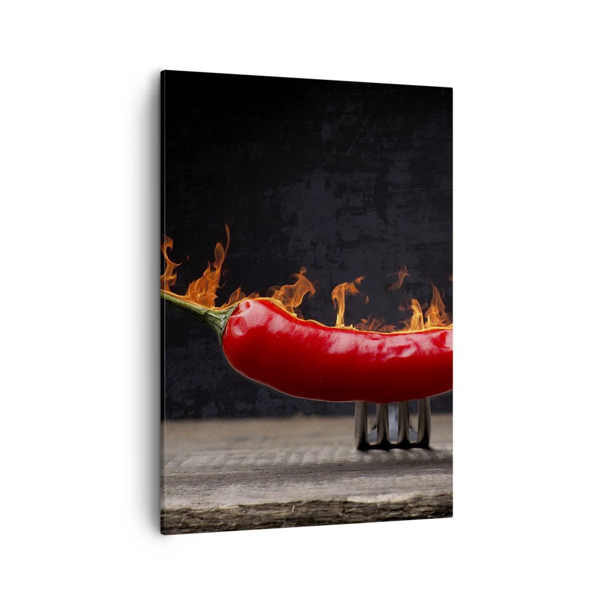 Obraz na płótnie - Czerwona papryczka chili w płomieniach na widelcu - 50x70cm - Ognista zakąska - Nowoczesna dekoracja ścienna do salonu, kuchni i sypialni ARTTOR