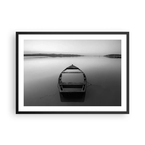 Plakat w czarnej ramie - Samotna łódź na spokojnym jeziorze w odcieniach czarno-białych - 70x50cm - Tęsknota i melancholia - Nowoczesna dekoracja ścienna do salonu i sypialni ARTTOR
