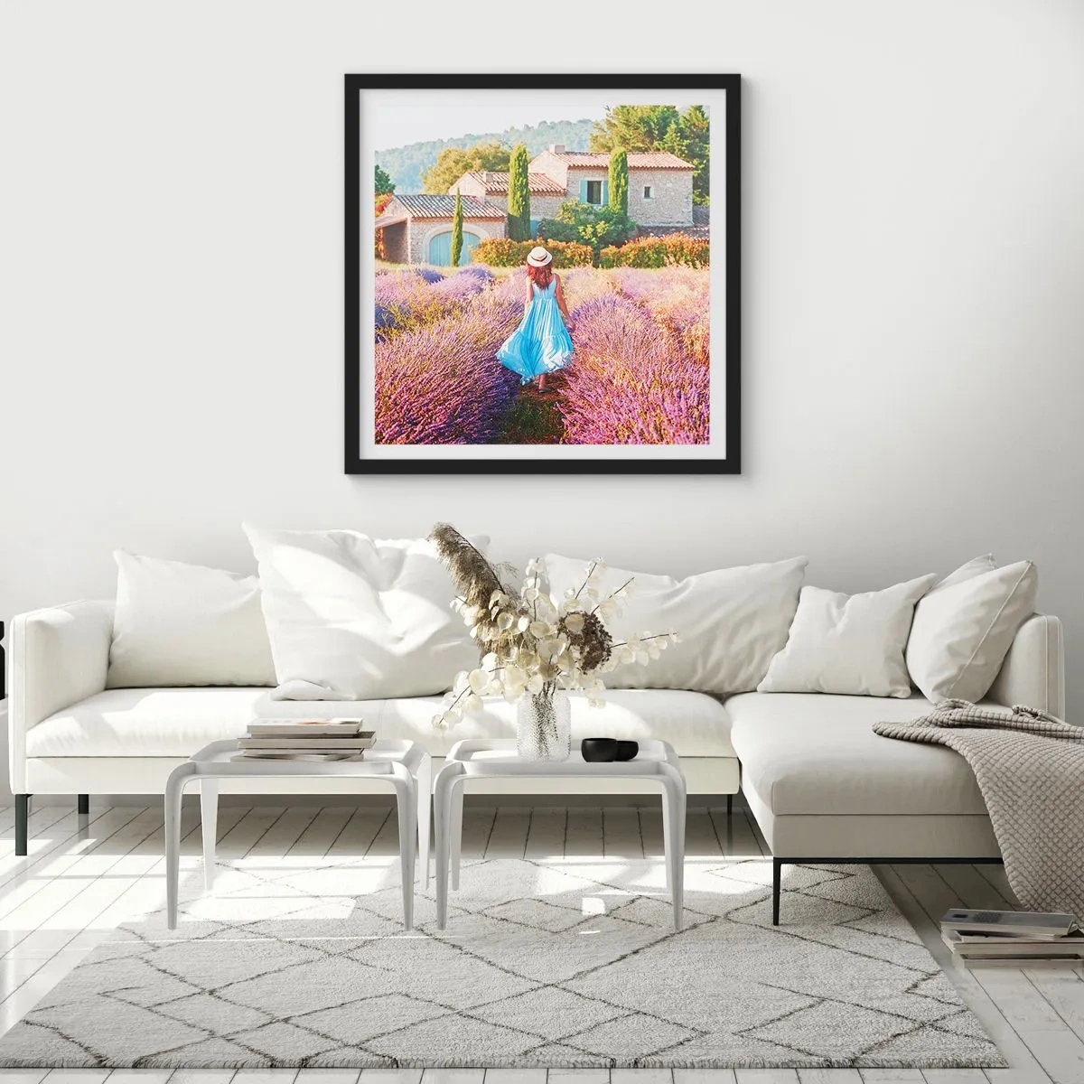 Plakat w czarnej ramie - Lawendowa dziewczyna - 30x30 cm