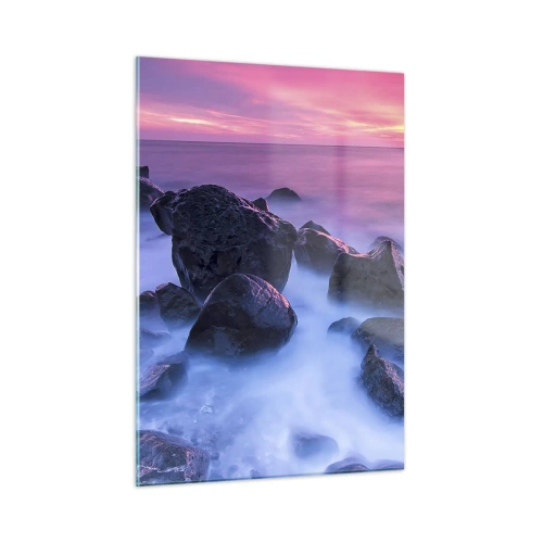 Obraz na szkle - Fale rozbijające się o skały o zachodzie słońca - 50x70cm - Narodziny w blasku i mgle - Nowoczesna dekoracja ścienna do salonu, kuchni i sypialni ARTTOR