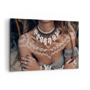 Obraz na płótnie - Styl boho z biżuterią z muszli i koronkowym wzorem - 120x80cm - Talizmany, rytuały kobiecości - Nowoczesna dekoracja ścienna do salonu, kuchni i sypialni ARTTOR