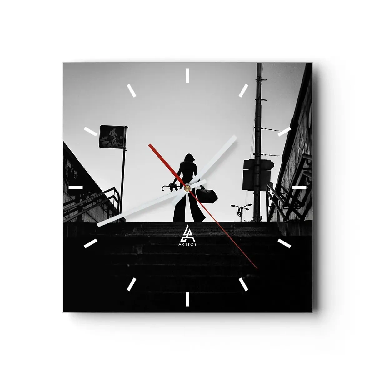 Zegar ścienny - Miejska wędrówka - 40x40 cm