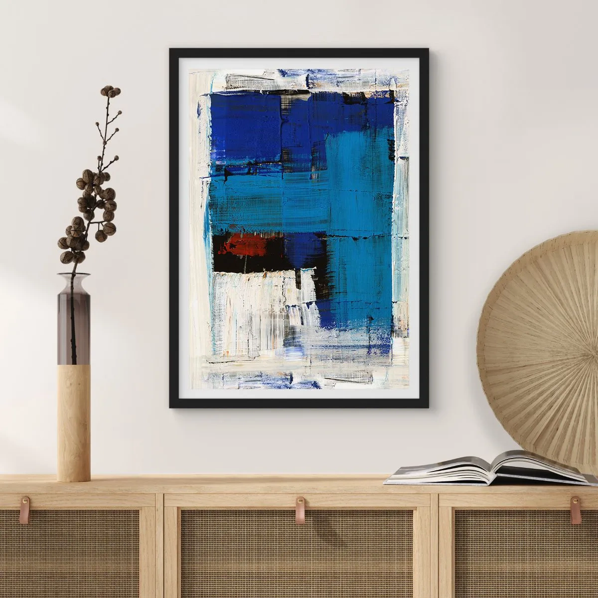 Plakat w czarnej ramie - Abstrakcyjna kompozycja w odcieniach niebieskiego i bieli - 50x70cm - Sekret błękitu - Nowoczesna dekoracja ścienna do salonu i sypialni ARTTOR