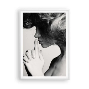 Plakat w białej ramie - Zasłuchana w sobie - 70x100 cm