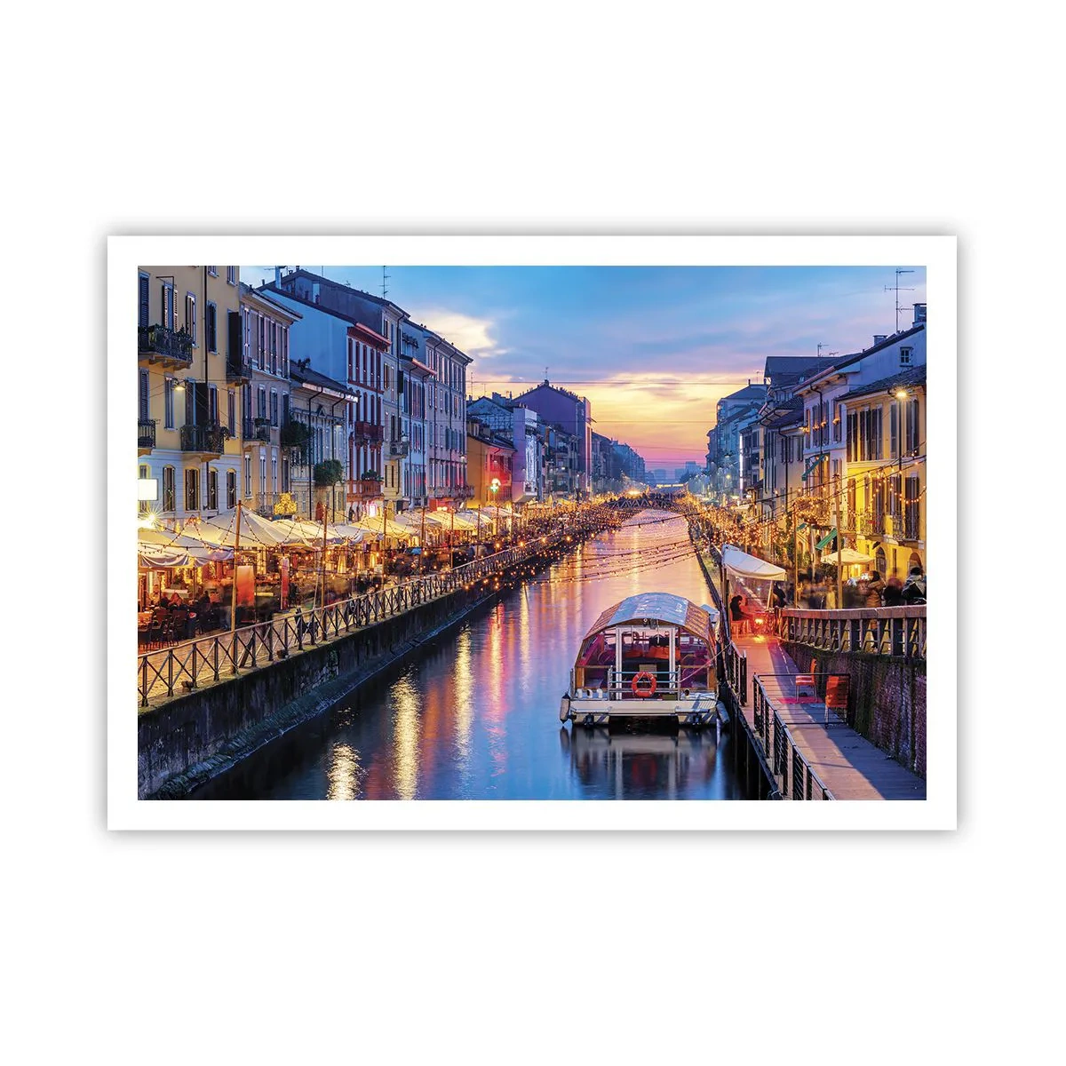 Plakat - Kanał z oświetleniem w otoczeniu kolorowych budynków - 100x70cm - Wieczór światła i zabawy - Nowoczesna dekoracja ścienna do salonu i sypialni ARTTOR