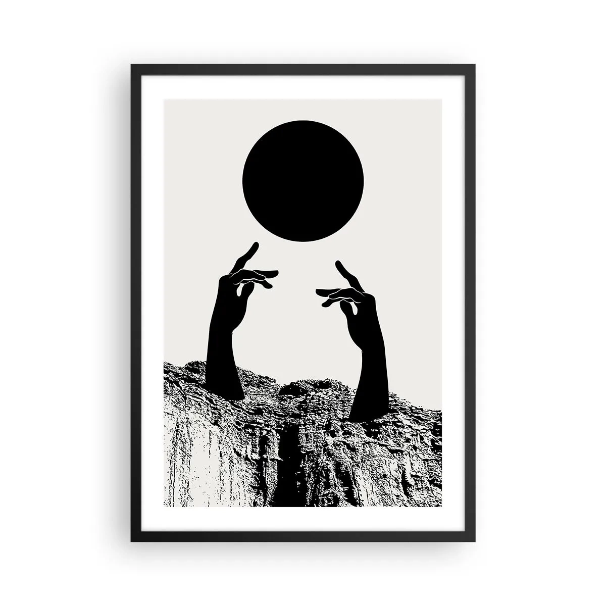 Plakat w czarnej ramie - Symboliczne dłonie sięgające po czarną kulę na tle skał - 50x70cm - Kompozycja surrealistyczna: słońce i reszta - Nowoczesna dekoracja ścienna do salonu i sypialni ARTTOR