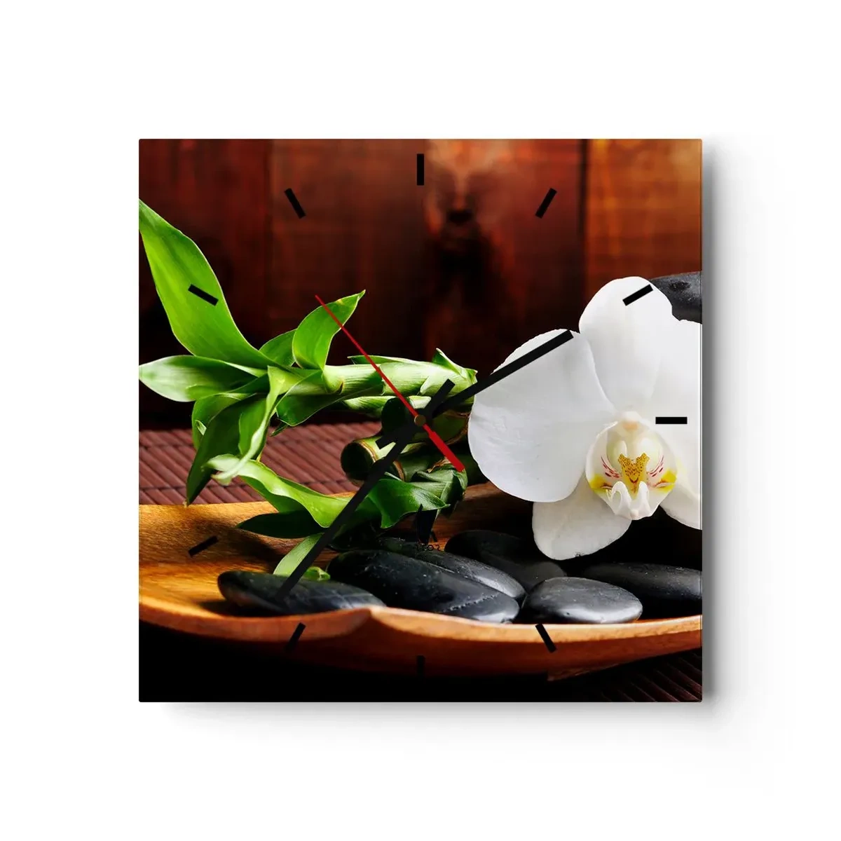 Zegar ścienny - Biała orchidea z bambusem na tle kamieni w stylu Zen - 30x30cm - Poddaj się dotykowi natury - Nowoczesna dekoracja ścienna do salonu i sypialni ARTTOR