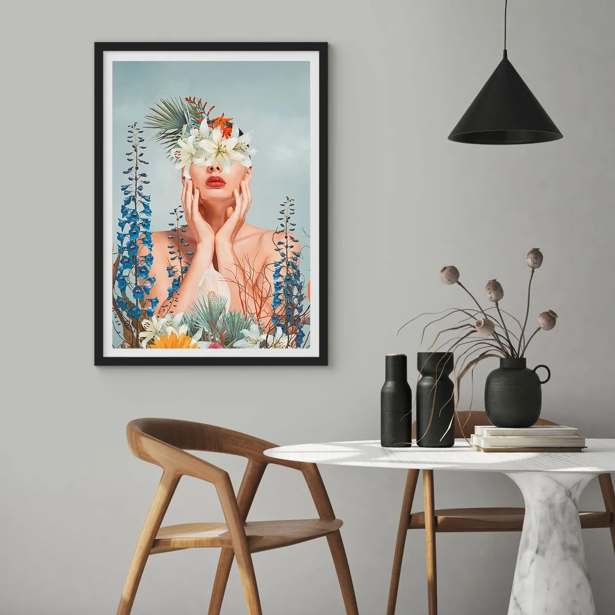 Plakat w czarnej ramie - Kobieta otoczona kwiatami w surrealistycznej kompozycji - 50x70cm - Kobieta – kwiat - Nowoczesna dekoracja ścienna do salonu i sypialni ARTTOR