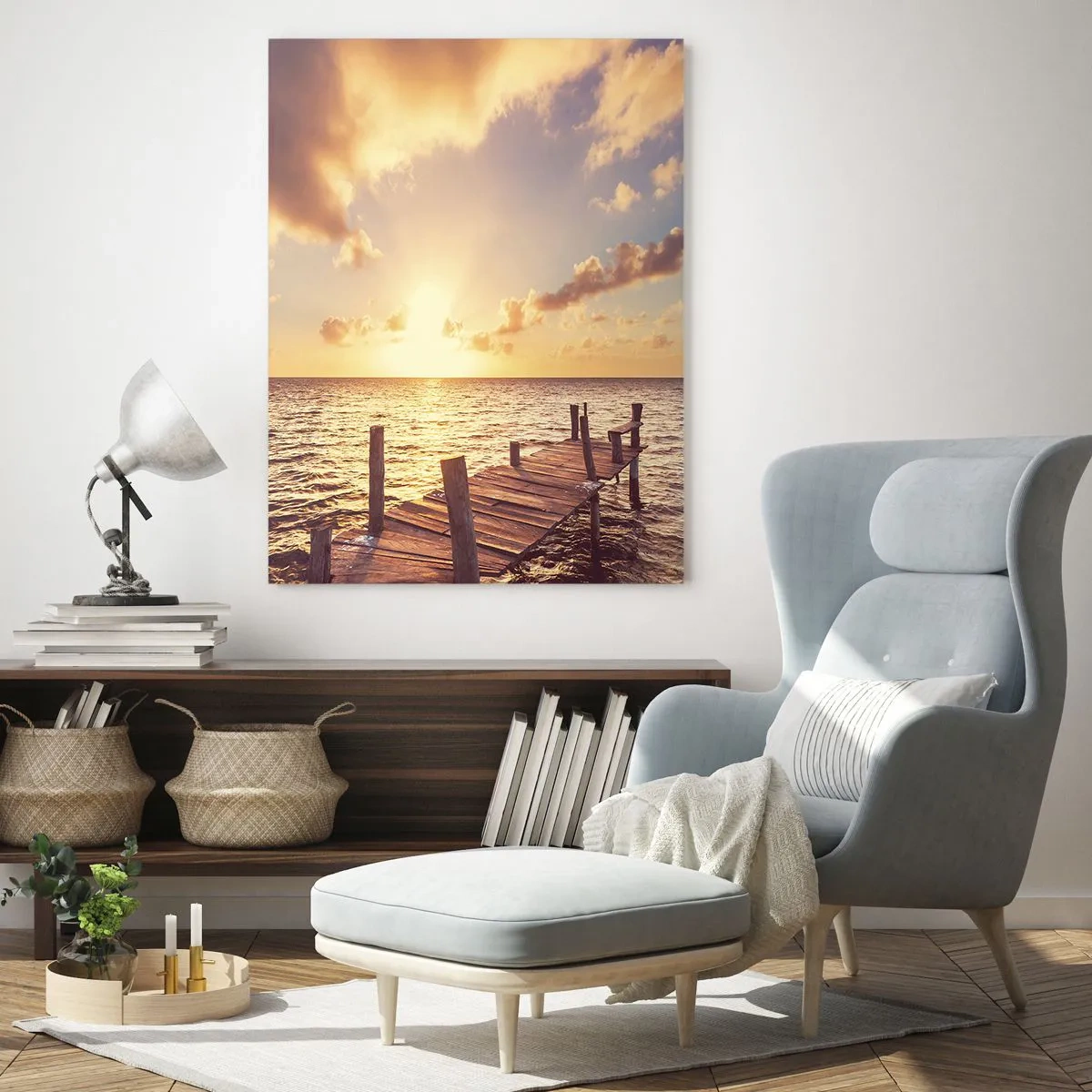Obraz na szkle - Drewniany pomost na tle zachodzącego słońca - 50x70cm - Złota kraina łagodności - Nowoczesna dekoracja ścienna do salonu, kuchni i sypialni ARTTOR