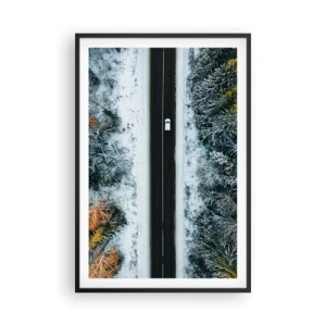 Plakat w czarnej ramie - Przeciąć zimowy las - 61x91 cm