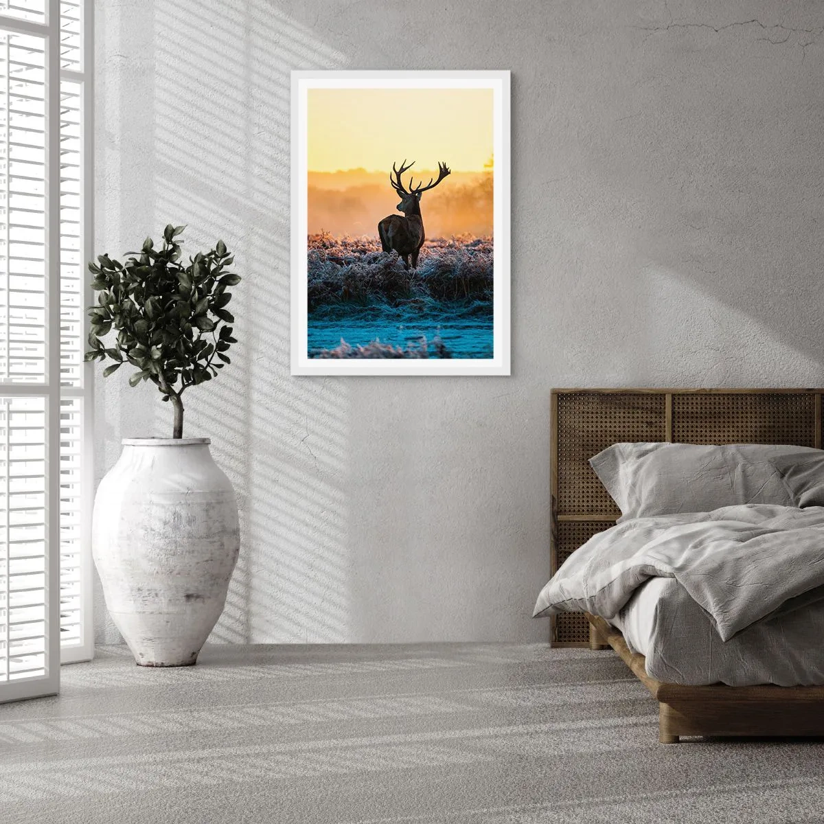 Plakat w białej ramie - Koronowany na swoich włościach - 70x100 cm