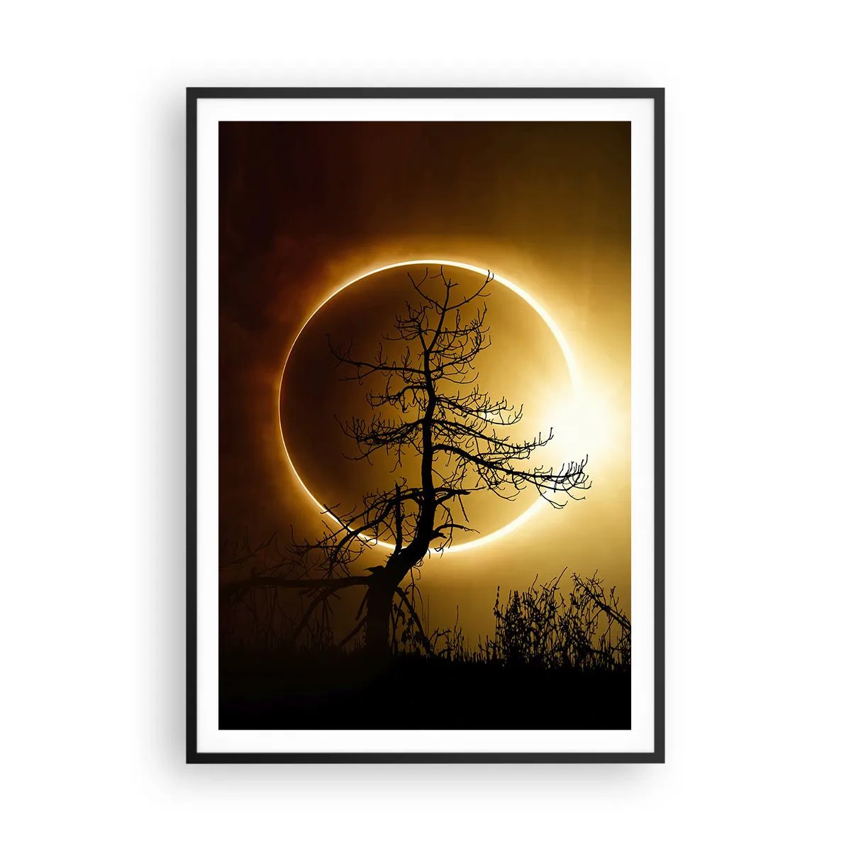Plakat w czarnej ramie - Całkowite zaćmienie - 70x100 cm