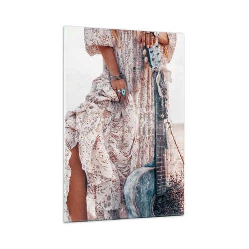 Obraz na szkle - Kobieta w stylu boho z gitarą na plaży - 80x120cm - Dzieci kwiaty w drodze - Nowoczesna dekoracja ścienna do salonu i sypialni ARTTOR